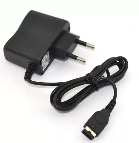 32 bit GBA SP AC Adapter 5.2 V (no box) (AGS-002) 320-500 mA
