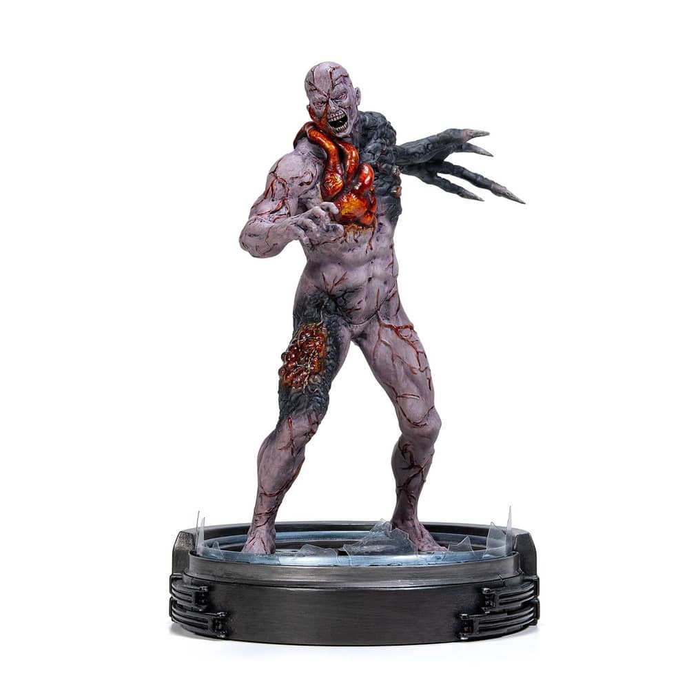 Фигурка Resident Evil Tyrant / Тиран Т-002, 27 см