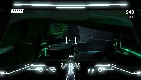 ТРОН: Эволюция [PSP, английская версия] - интернет-магазин GameShock г. Челябинск