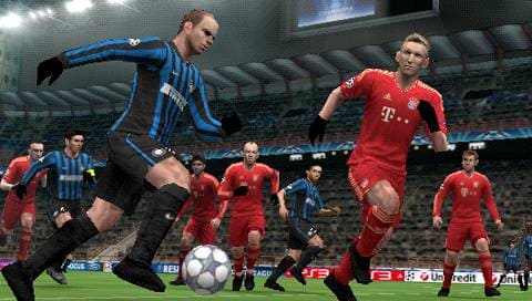 Pro Evolution Soccer 2013 [PSP, БУ] - интернет-магазин GameShock г. Челябинск