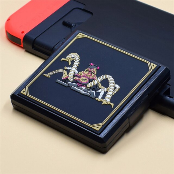 Кейс-футляр для хранения 12 картриджей (игр) Nintendo Switch Premium Game Card Case "Zelda Guardian"
