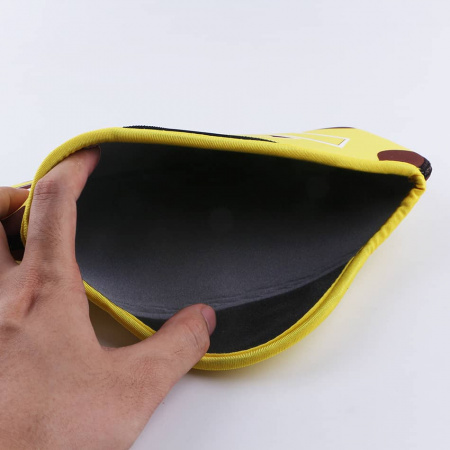 Защитный чехол Quick Pouch Collection "Pikachu" для Nintendo Switch/Lite - интернет-магазин GameShock г. Челябинск