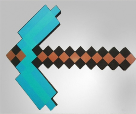Кирка Алмазная Minecraft размер: 45х34 см Кирка Алмазная Minecraft размер: 45х34 см