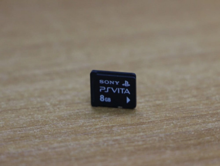 Карта памяти Sony PS Vita Memory Card 8Gb [БУ] - интернет-магазин GameShock г. Челябинск