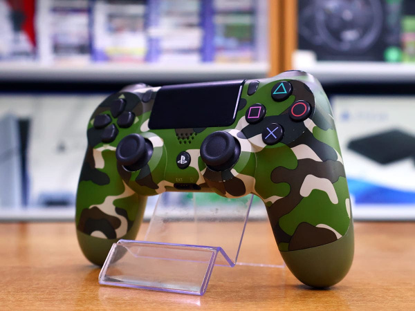 Геймпад Sony Playstation PS4 Dualshock 4 v2 Green Camouflage (CUH-ZCT2E) [БУ] - интернет-магазин GameShock г. Челябинск