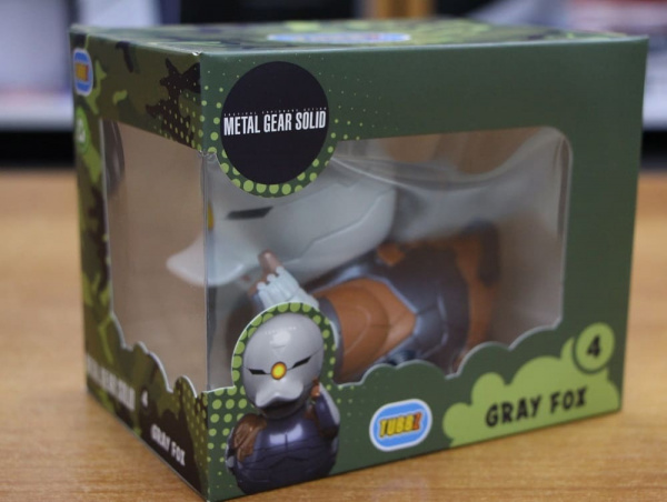 Фигурка-утка Tubbz Metal Gear Solid Gray Fox (Box) - интернет-магазин GameShock г. Челябинск