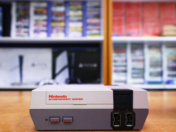 Nintendo Classic mini: Entertainment System Прошитая (БУ) - интернет-магазин GameShock г. Челябинск