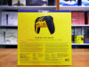Геймпад Sony DualSense - Marvel's Wolverine Yellow Limited Edition (PS5) - интернет-магазин GameShock г. Челябинск Геймпад Sony DualSense - Marvel's Wolverine Yellow Limited Edition (PS5) - интернет-магазин GameShock г. Челябинск