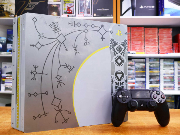 Sony Playstation 4 Pro 1000Гб God of War (ПО под прошивку 11.02) [БУ] (Черный геймпад) - интернет-магазин GameShock г. Челябинск