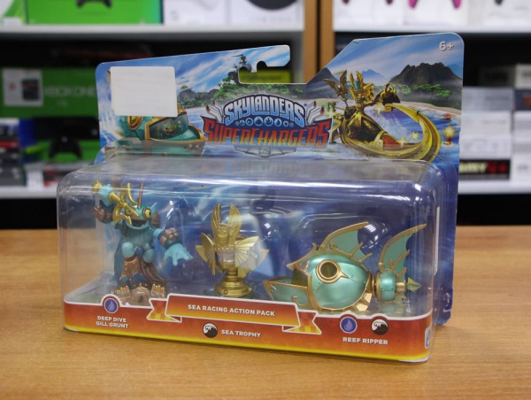 Набор для гонок из 3-х фигурок Skylanders SuperChargers (Стихия Water) - интернет-магазин GameShock г. Челябинск