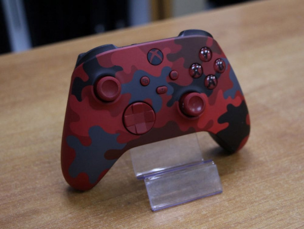 Геймпад Microsoft Xbox Series Daystrike Camo (model 1914) [БУ] - интернет-магазин GameShock г. Челябинск