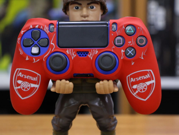 Чехол силиконовый для джойстика Арсенал (Arsenal) (PS4) - интернет-магазин GameShock г. Челябинск Чехол силиконовый для джойстика Арсенал (Arsenal) (PS4) - интернет-магазин GameShock г. Челябинск