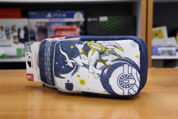 Сумка для путешествий N-Switch Hori NSW - 380U Pokemon Legends Arceus - интернет-магазин GameShock г. Челябинск Сумка для путешествий N-Switch Hori NSW - 380U Pokemon Legends Arceus - интернет-магазин GameShock г. Челябинск