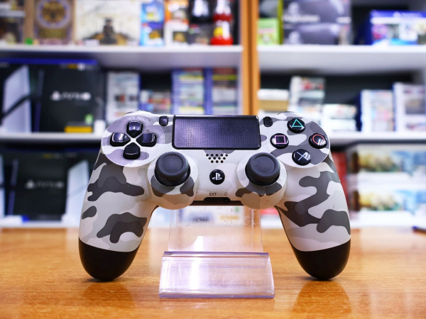 Геймпад Sony Playstation PS4 Dualshock 4 v1 Urban Camo (CUH-ZCT1E) [БУ] - интернет-магазин GameShock г. Челябинск