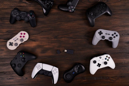 Беспроводной Bluetooth USB адаптер 8BitDo v2 для Playstation, Xbox, Nintendo, Windows, PC (black) - интернет-магазин GameShock г. Челябинск Беспроводной Bluetooth USB адаптер 8BitDo v2 для Playstation, Xbox, Nintendo, Windows, PC (black) - интернет-магазин GameShock г. Челябинск