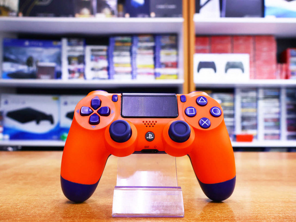 Джойстик Playstation PS4 Dualshock 4 v2 Sunset Orange [БУ] - интернет-магазин GameShock г. Челябинск
