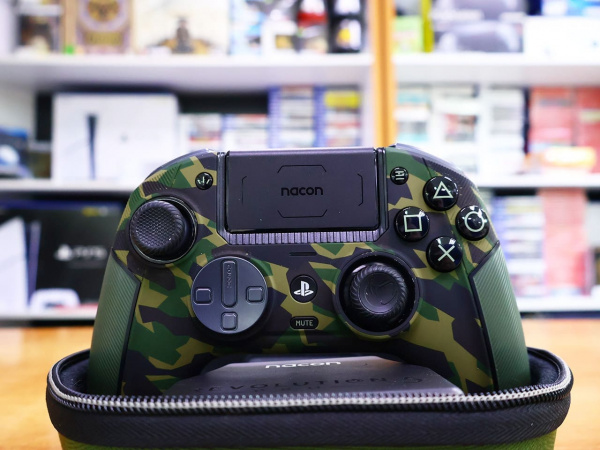 Геймпад Nacon Revolution 5 Pro Forest Camo PS5/PS4/PC (БУ) - интернет-магазин GameShock г. Челябинск
