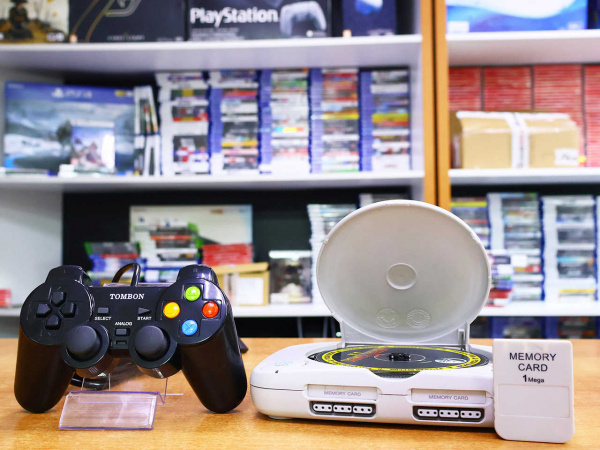 Playstation PS One (БУ) с джойстиком + карта памяти - интернет-магазин GameShock г. Челябинск