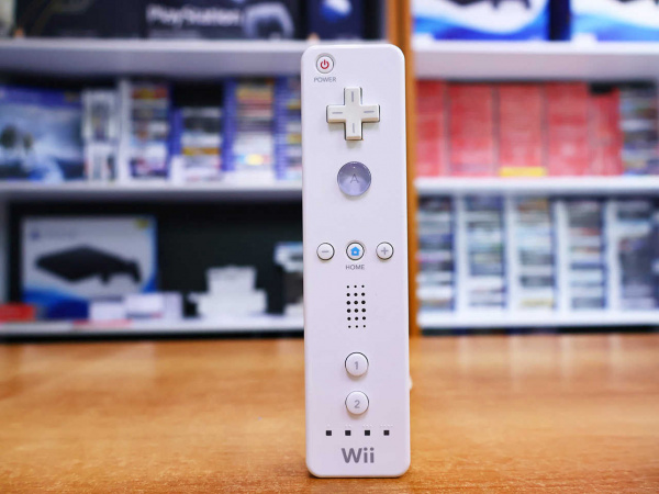 Контроллер Nintendo Wii Remote RVL-003 (БУ) - интернет-магазин GameShock г. Челябинск Контроллер Nintendo Wii Remote RVL-003 (БУ) - интернет-магазин GameShock г. Челябинск