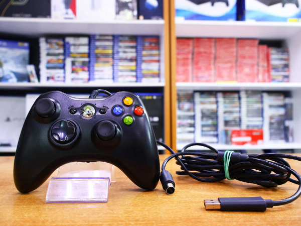 Джойстик Xbox 360 проводной Оригинал [БУ] - интернет-магазин GameShock г. Челябинск