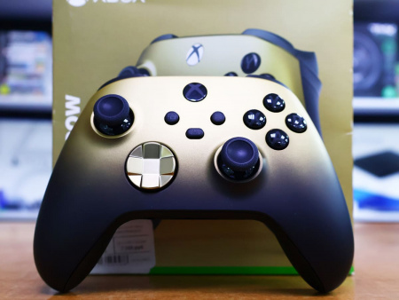 Геймпад Microsoft Xbox Series Gold Shadow (model 1914) (БУ) - интернет-магазин GameShock г. Челябинск Геймпад Microsoft Xbox Series Gold Shadow (model 1914) (БУ) - интернет-магазин GameShock г. Челябинск