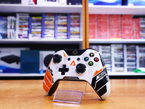 Джойстик беспроводной Xbox One Titanfall Limited [БУ] - интернет-магазин GameShock г. Челябинск