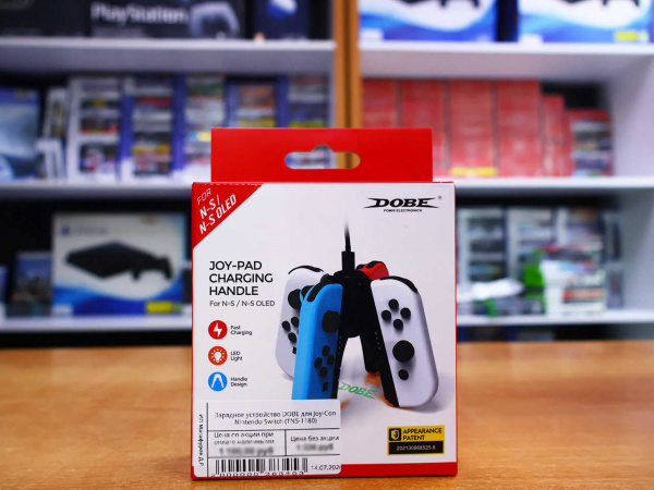 Зарядное устройство DOBE для Joy-Con Nintendo Switch (TNS-1180) - интернет-магазин GameShock г. Челябинск