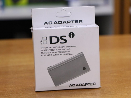 Зарядное устройство OEM (адаптер, блок питания) 5v 500mA для Nintendo 3DS/3DS XL/2DS/DSi/DSi XL - интернет-магазин GameShock г. Челябинск