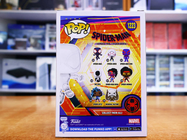 Фигурка Funko POP! Spider Man Across the Spider-Verse: Spider-Man Translucent 1223 - интернет-магазин GameShock г. Челябинск