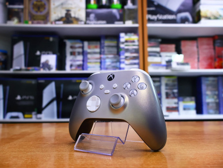 Геймпад Microsoft Xbox Series Lunar Shift (model 1914) (БУ) - интернет-магазин GameShock г. Челябинск